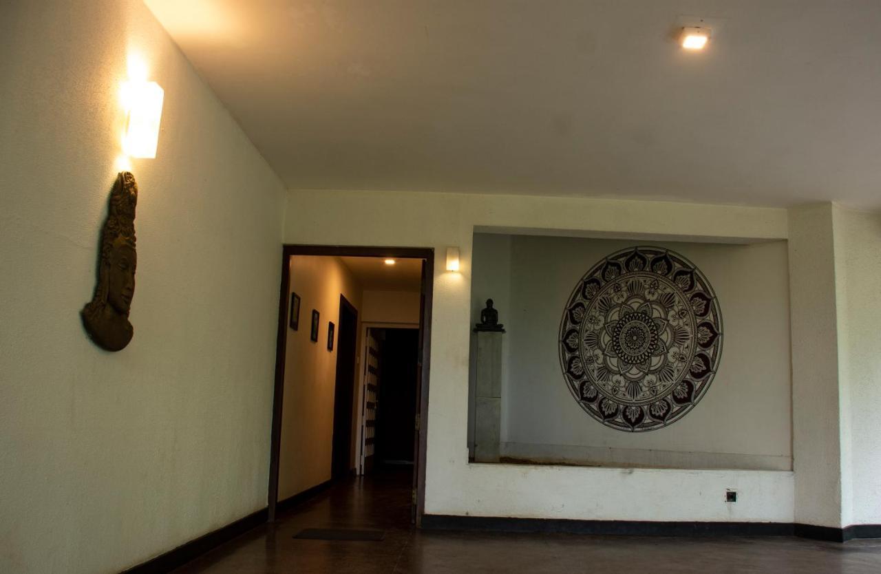 Homies Place - Bistro Bandarawela Dış mekan fotoğraf